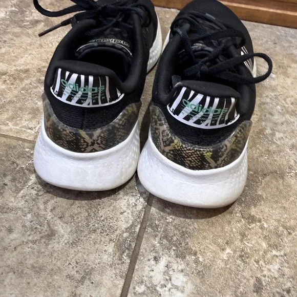 Adidas Adult Puremotion Core Black/White/Magic Mauve‎ 6 Sz 8 - Picture 3 of 9